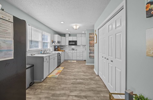 Isle of Palms House | Quiet street, Minutes Walk to Beach & Rec Center -Perfect Family Beach Home!