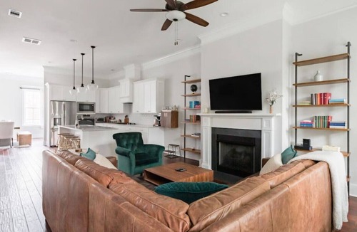 Historic District - North Villa | Radiant Estate in the Heart of Savannah