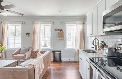 Historic District - North Villa | Radiant Estate in the Heart of Savannah
