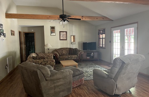 Board Camp Cabin | Remote Cabin on Sugar Creek Near Wolf Pen Gap-Ouachita National Forest