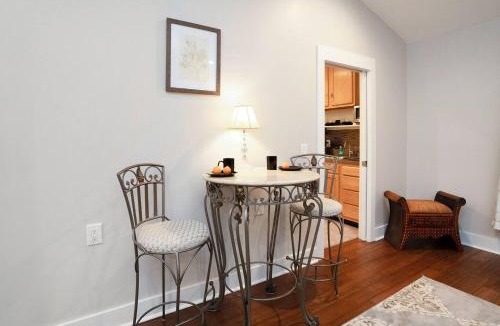 Beaufort Apartment | Romantic Luxury W Infrared Sauna