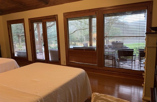 Carencro House | Scenic, upscale country living minutes from I-10 & I-49, & downtown Lafayette.,
