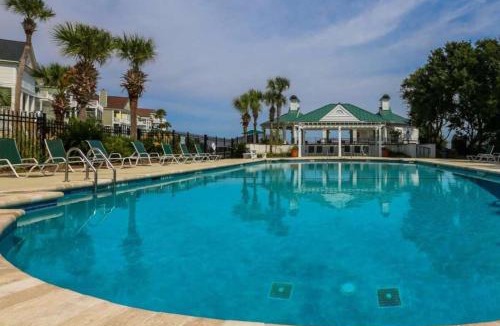 Ocean Point House | Sea Sponge