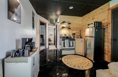 Pooler House | Secluded House Close to Sav Airport