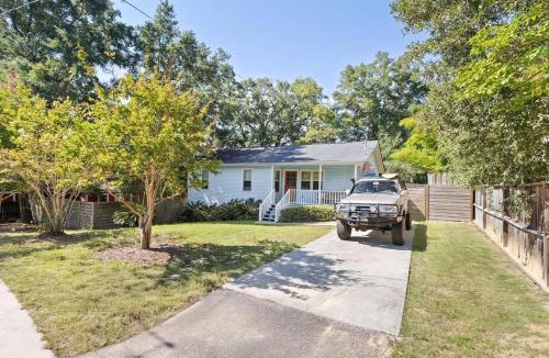 Old Village House | Shem Shack-Old Village, 5 mins to Beach