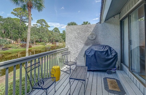 Beach Lagoon Villa | Single Story 3BR Townhome, 2 Minute Walk to Beach!