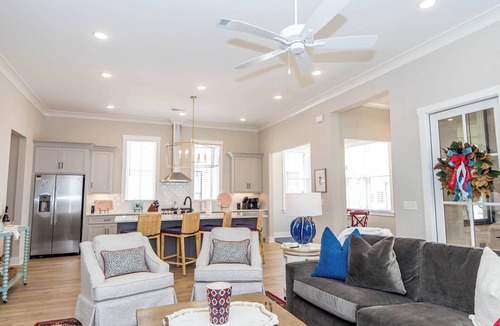 Oxford House | 'Sip on This Reserve by Apex Short Term Stays