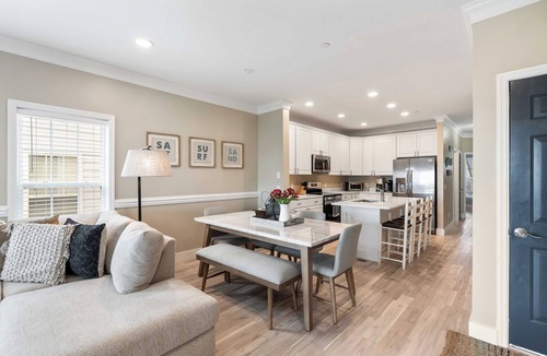 Waters Edge House | Southern Tides At Folly / On Water / 1 Block to Downtown / Walk To Beach / Pool