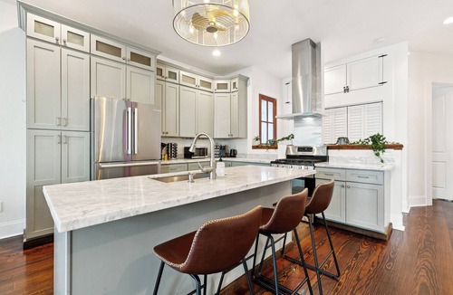 Saint Claude House | Spacious NOLA Escape Free Easy Parking Near French Quarter Back Patio