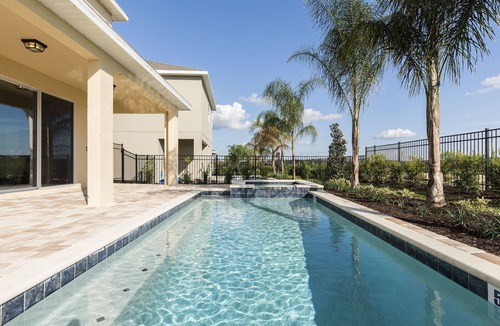 West Kissimmee Villa | Special! 8min to Disney! Frozen & Star Wars Themed Rooms