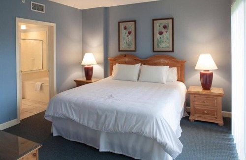 Shipyard Plantation Resort | Spinnaker resort @ Waterside 3 pools, hot tub, 2 blocks from beach-3 bedroom