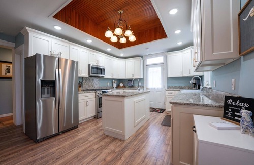 Kanab House | Stunning Historic Home in Kanab, Utah. Close proximity to Zion and Bryce Canyon. Incredible stargazing opportunities!