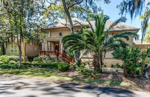 Beach Lagoon House | Stunning sanctuary with private pool & great location close to the beach