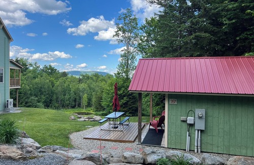 Waitsfield Cabin | Sugarbush Resort Tiny House/Cabin on 3.2 Acres at the base of Mount Ellen