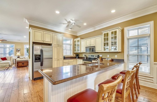 Palmetto Dunes House | Sunset Rentals | Crabline 39 | Dog Friendly