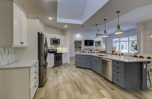 Shipyard Plantation House | Sunset Rentals | Kingston 47
