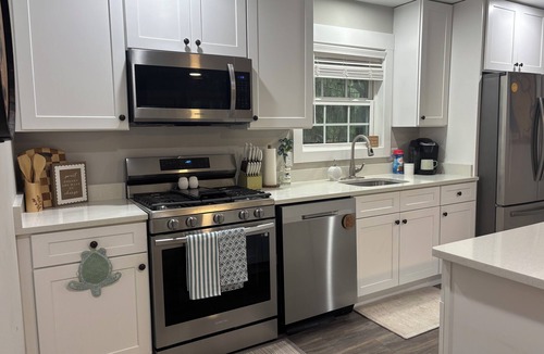Melrose on the Beach House | The Beach Is Calling! come stay at Finally Fuskie'inn, 2 Bedroom 2 Bath home.