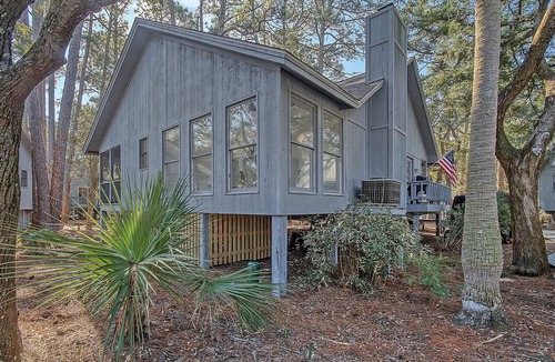 Ocean Ridge Cottage | The Blue Grotto - A Cozy Beach Retreat.