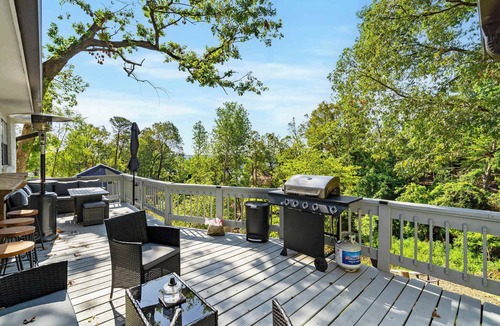 Beaver Shores House | The Coves on Beaver Lake