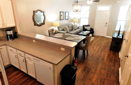 Port Royal House | The Heart of Port Royal - 2 Miles From Parris Island