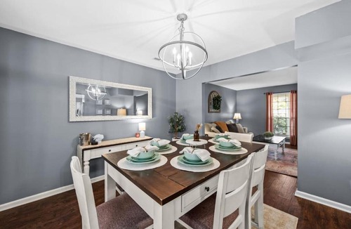 North Charleston House | The Laurel Oak House