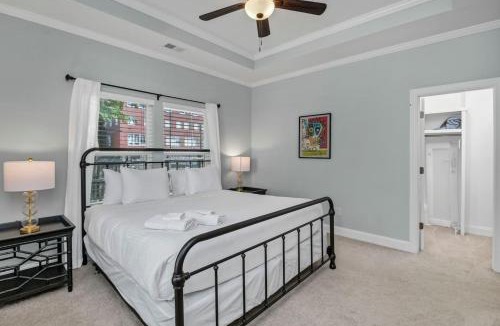 Shandon House | The Palmetto Pad - Close to DT