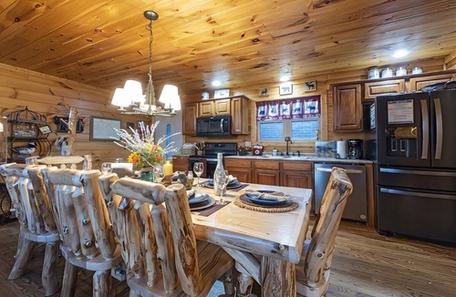 Sautee Nacoochee House | The Summit! Spacious Cabin Panoramic Views