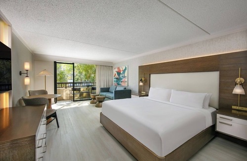 Shipyard Plantation Hotel | The Ultimate Escape! 4 Units w/Balcony, Pool, Pet-Friendly, Steps from Beach