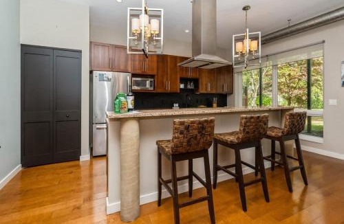 Shorewood-Tower Hills-Harbert House | The Vineyard Loft