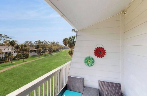 Ocean Ridge Condo | Third-Floor Condo w/Free WiFi, Private Balcony, and W/D