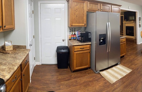 Sardis House | This home is close to Sardis Lake, Batesville, Oxford, Senatobia, and Southaven.