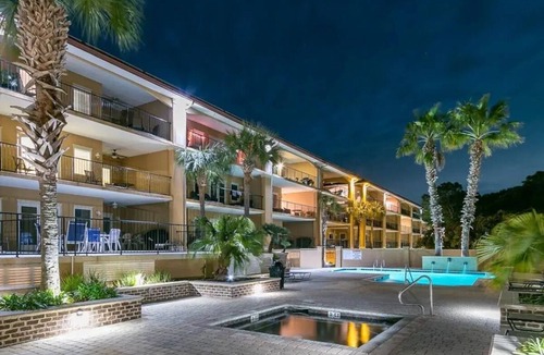 Tybee Island Condo | Unique 3 BR w/Huge Poolside Patio, Gated, In The Heart of Tybee