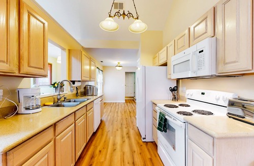 Ladson House | Unique home near beaches & historic sites - sunroom, yard, central AC, & W/D