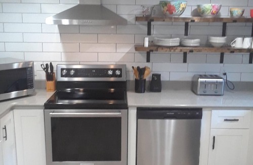 Shipyard Plantation Villa | Updated Villa with 2 bedrooms, 2.5 baths and a loft!