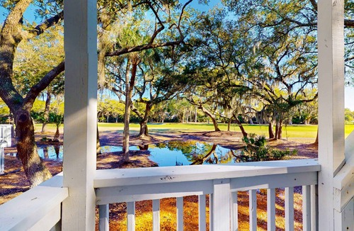 Ocean Ridge Condo | Updated villa with golf course views and serene surroundings
