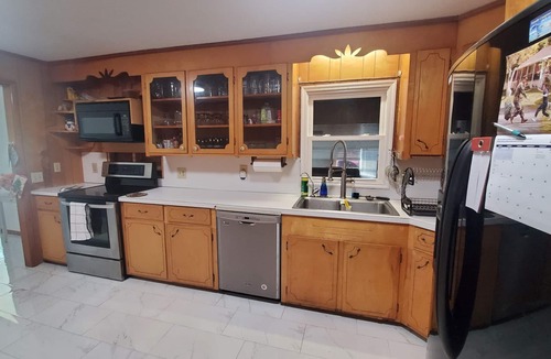Moncks Corner House | Vacation or Temporary Stay 35 min to Charleston Airport.