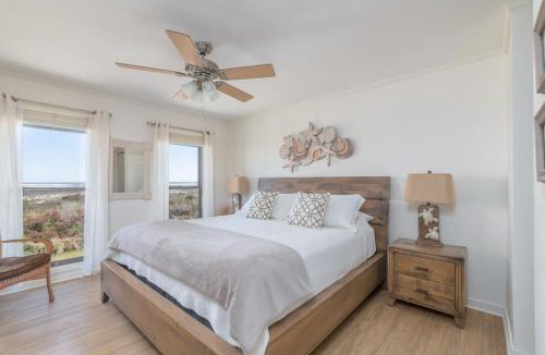 Oceanmarsh Subdivision House | Villa Bella Vista on Harbor Island