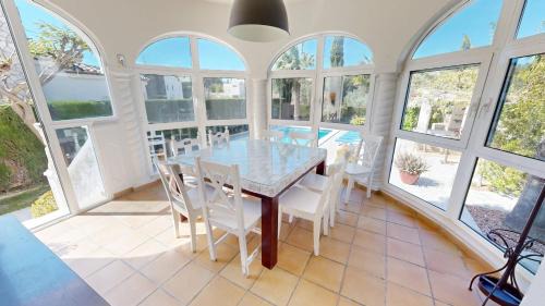 El Perello Villa | Villa Donnet