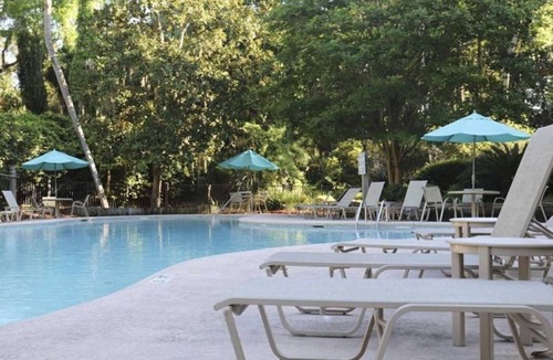 Shipyard Plantation Cottage | WALK TO THE BEACH! 3 Bedroom Cottage at Port O' Call in HHI'S LUXURY RESORT