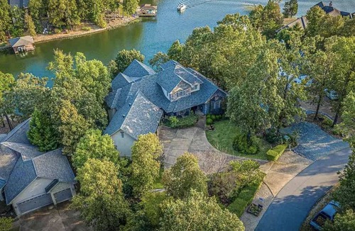 Hot Springs Village House | Waterfront 5000 sq. ft. on cove, boat dock & 2 large decks, Media & Game Room.