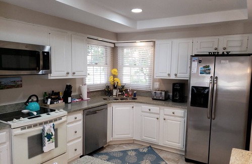 Shipyard Plantation Villa | Wildlife Watching! Lagoon & Golf view, beach gear included. Peaceful & Private!