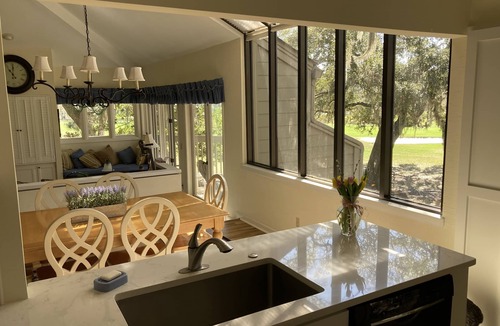 Palmetto Dunes Villa | Wonderful Golf Views! Privacy, Pets, 1/2 mile to Beach, Renovated. 5Star Reviews