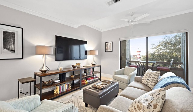 1043 Caravel Court | Penthouse Overlooking Harbour Town | STR #026825
