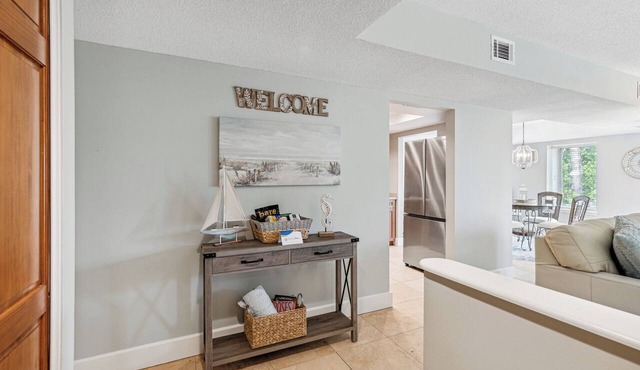 1732 Bluff Villa @ Sea Pines | Scenic Views | Pool | 5-min to South Beach