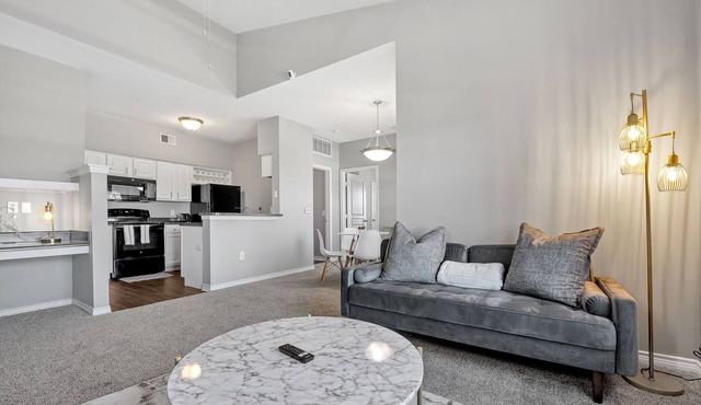 1BD Near Walmart HQ | Long Stay Discounts R1