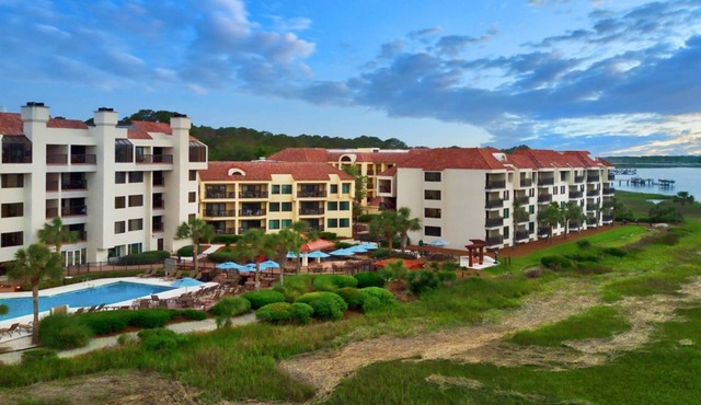 2 Bedroom - Marriott's Harbour Point and Sunset Pointe at Shelter Cove - Full Resort Access