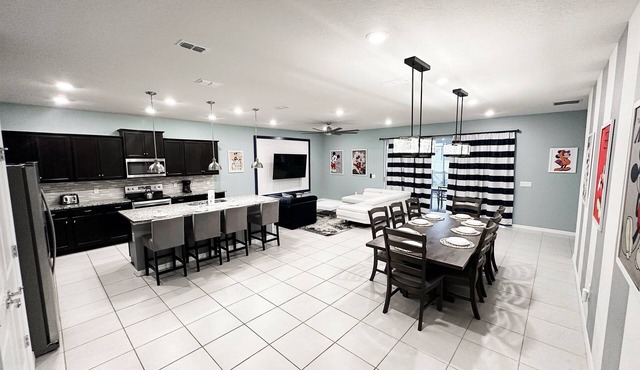 2127LC- Windsor Island by RedAwning