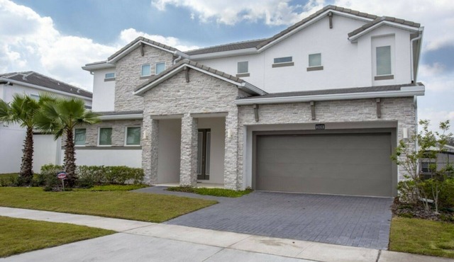 2606YA Luxurious En-Suite Single Home Pool