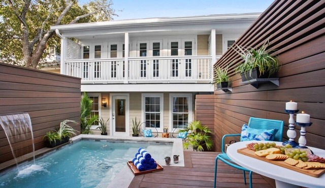 2BR Savannah Cottage | Shared Pool & DT Steps