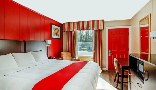 4 King Rooms w/Private Bath for a Comfortable, Budget-Friendly Stay in Ridgeland